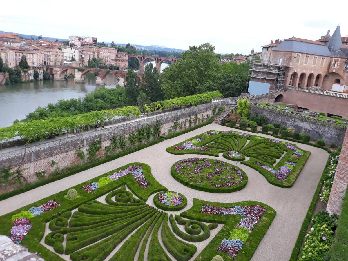 Le Mas De Doat, Gite De Charme 4 Etoiles Dans Le Triangle D Or Proche Gaillac Et Albi Senouillac 外观 照片